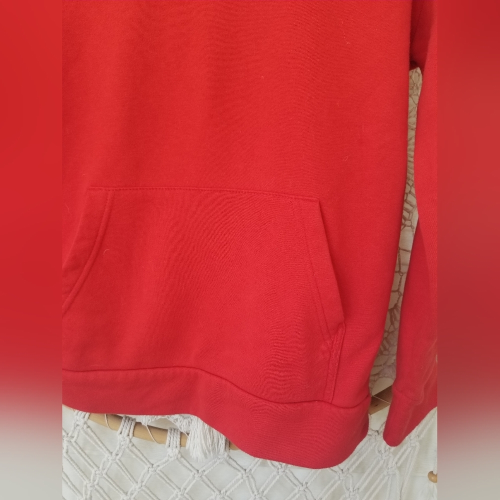 Puma Red Pullover Hoodie with Logo Size Kids Xlarge Worn Once - Picture 3 of 3